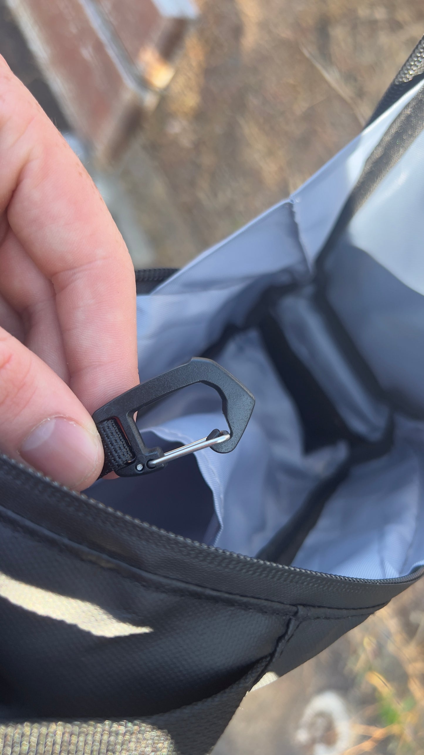 Magnetic Gym Bag Water Bottle