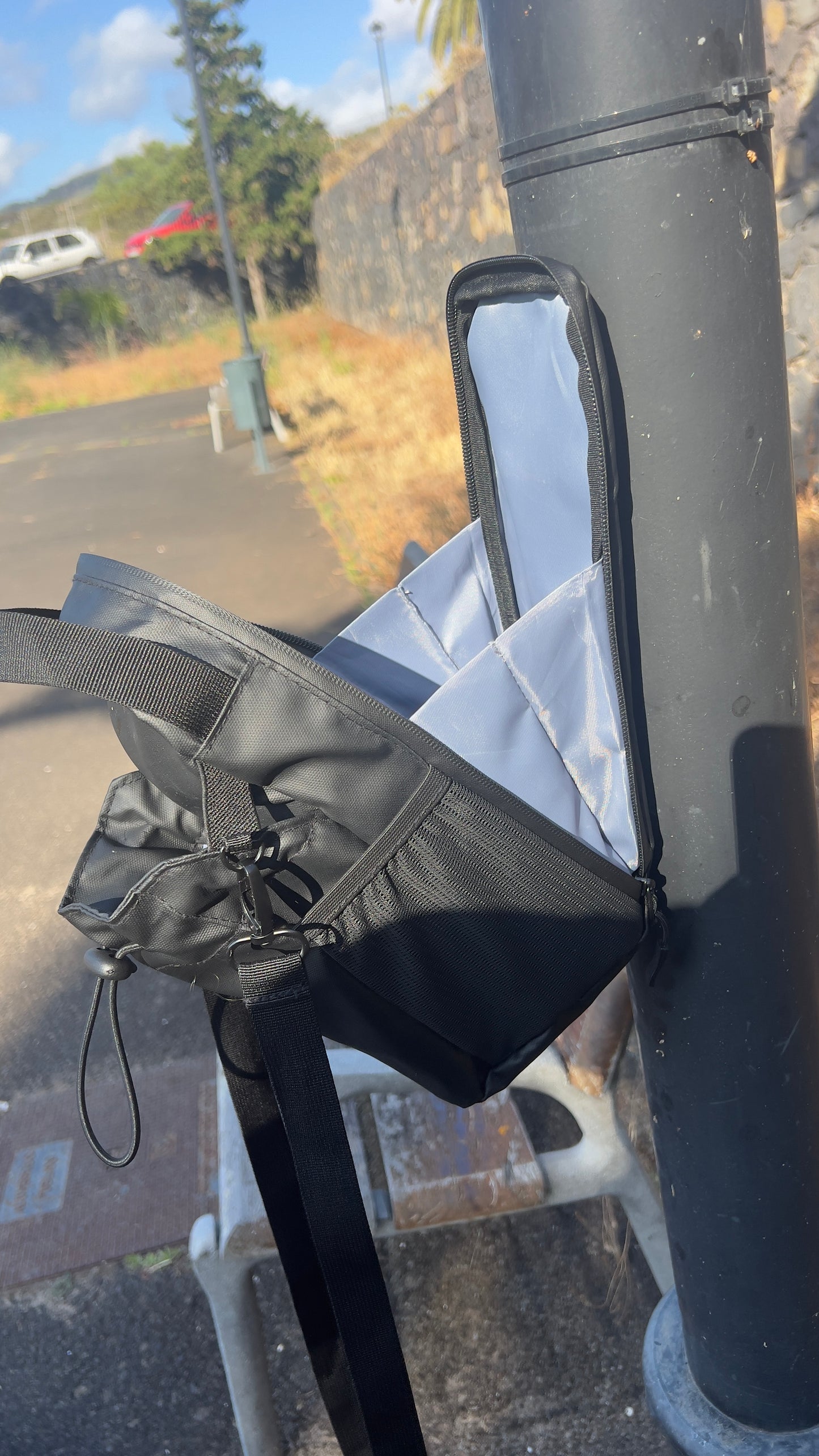 Magnetic Gym Bag Water Bottle